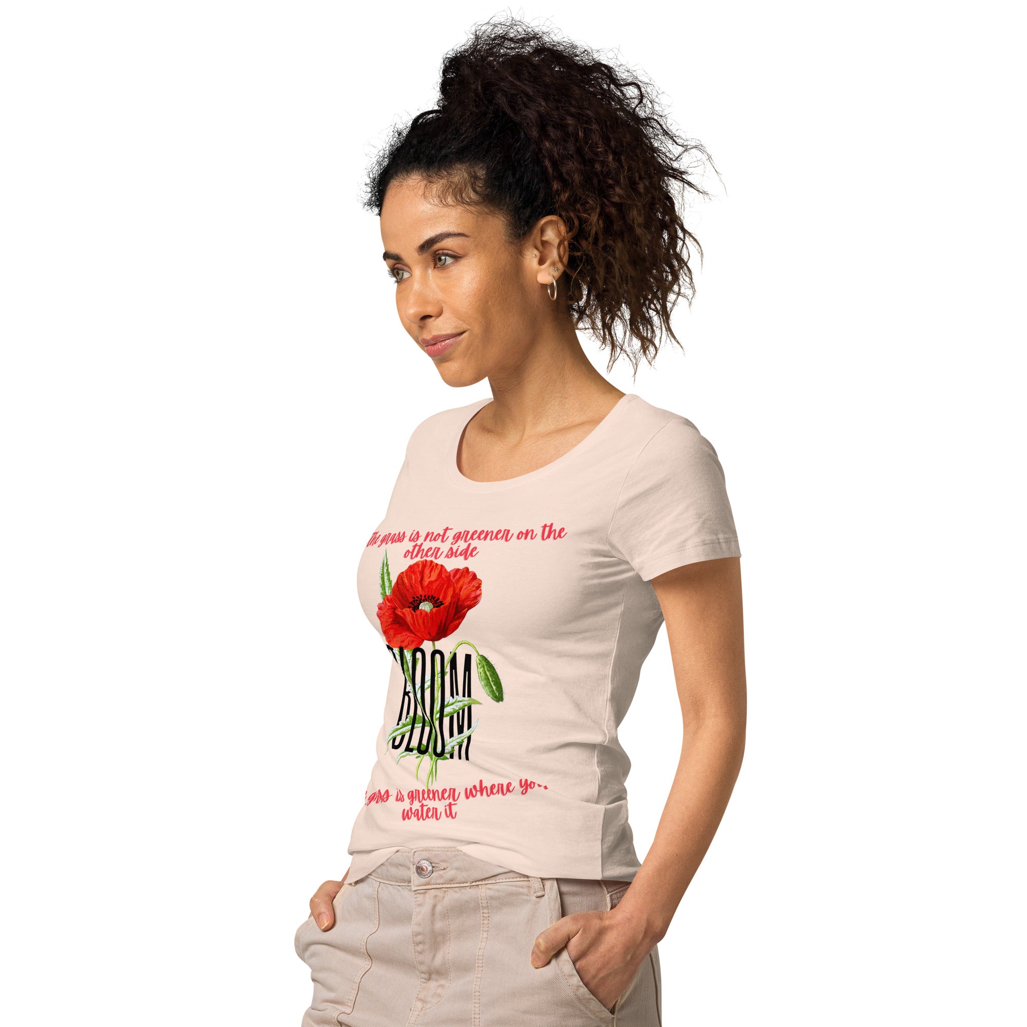 Women’s basic organic t-shirt